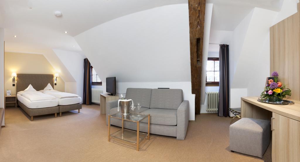 Romantik Hotel Johanniter-Kreuz Uberlingen Eksteriør billede