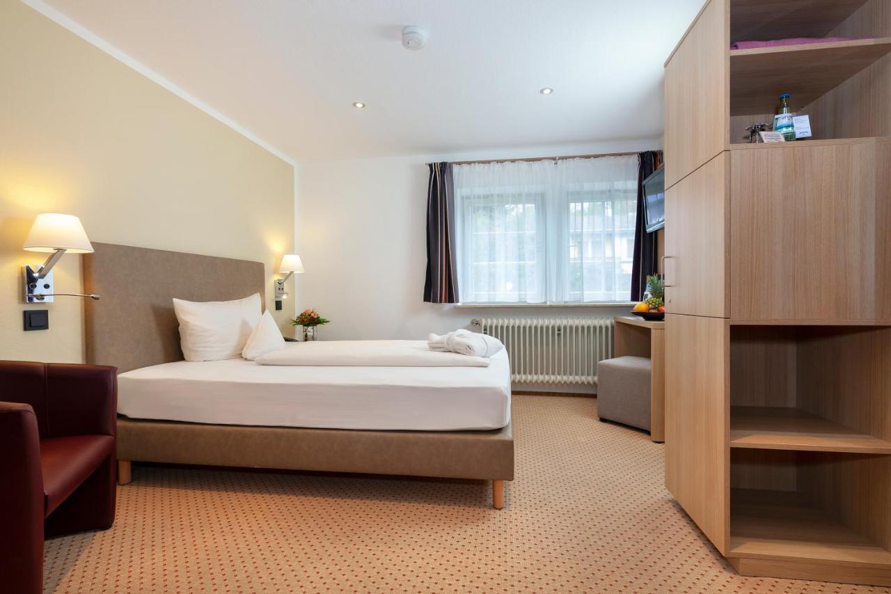 Romantik Hotel Johanniter-Kreuz Uberlingen Eksteriør billede